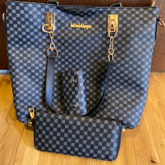 Purse set - Picture 3 of 16